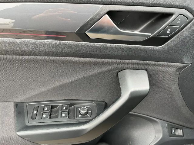 Volkswagen T-Roc DSG R-Line Sport