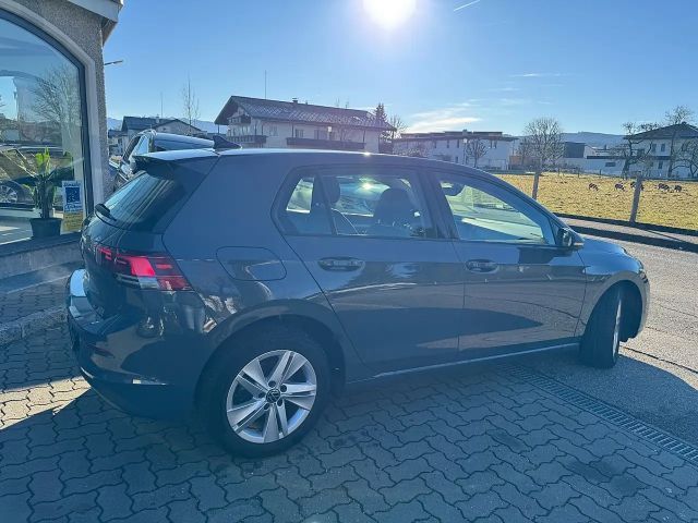 Volkswagen Golf DSG Life