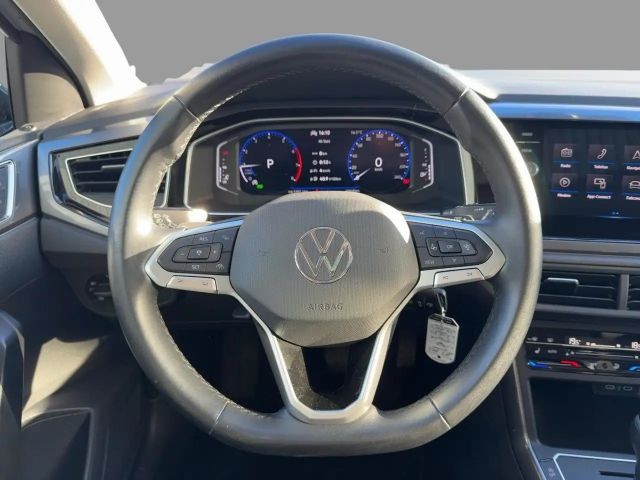 Volkswagen Taigo 1.0 TSI DSG Style