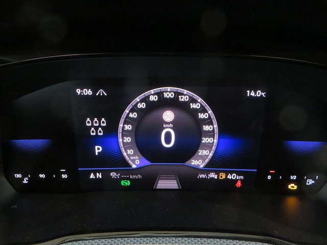 Volkswagen Touran 2.0 TDI DSG R-Line