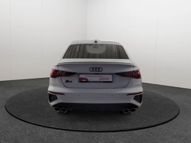 Audi S3 Quattro S-Tronic Sedan