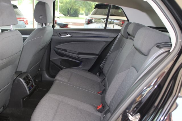 Volkswagen Golf Move1.5 TSI LED+Navi+ACC+App-Connect