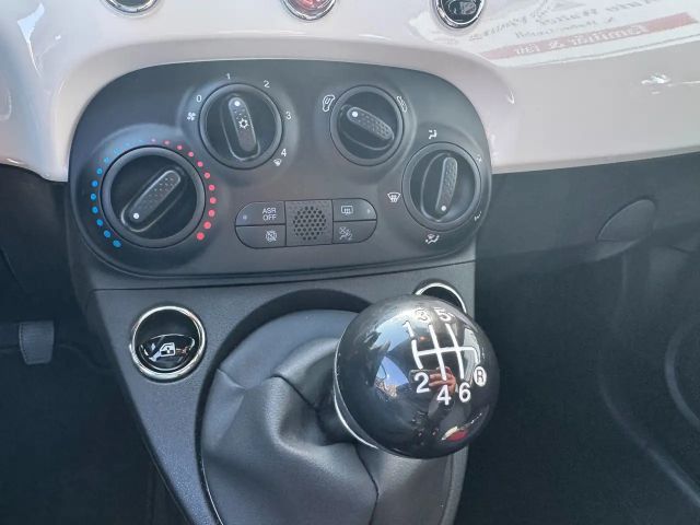 Fiat 500 1.0 Club, Klima, ESP, Temp., eFH, Zv m.FFB Weiß