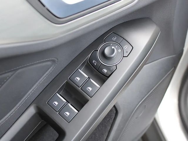 Ford Focus Titanium Wagon