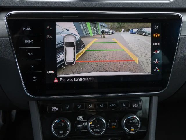 Skoda Superb 2.0 TDI Combi Style Style