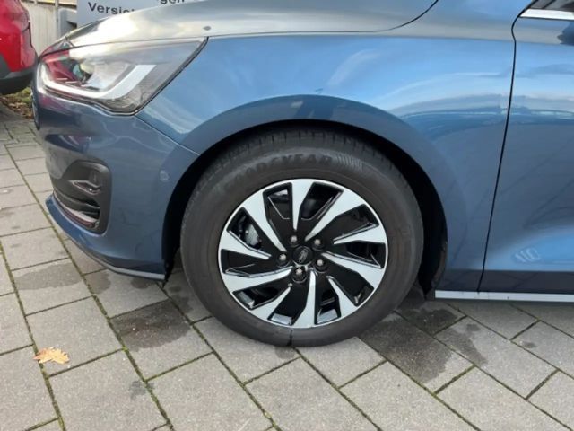 Ford Focus Titanium Wagon