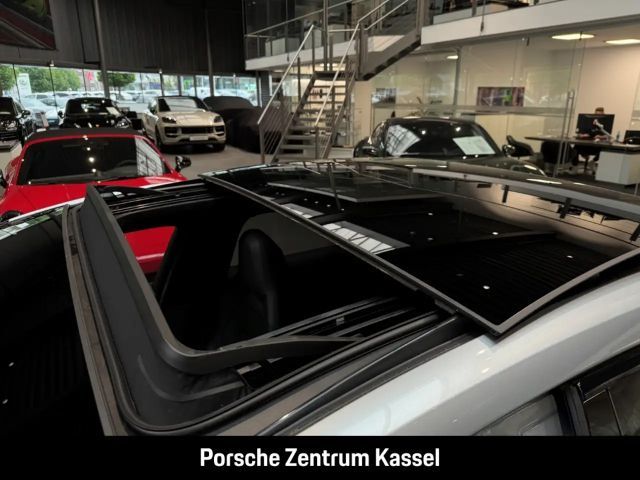 Porsche Panamera 4 E-Hybrid