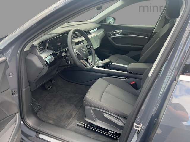 Audi Q8 e-tron 50 Quattro S-Line