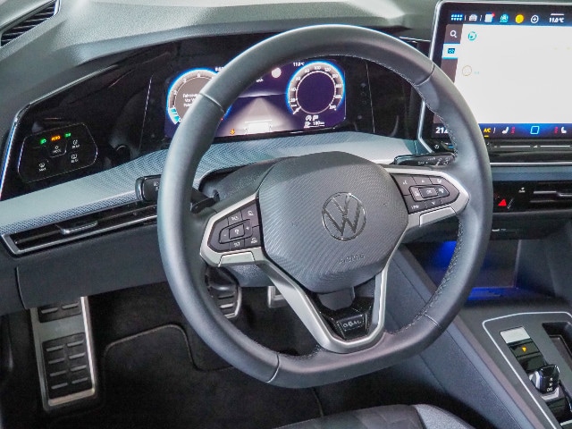 Volkswagen Golf 1.5 eTSI DSG Variant