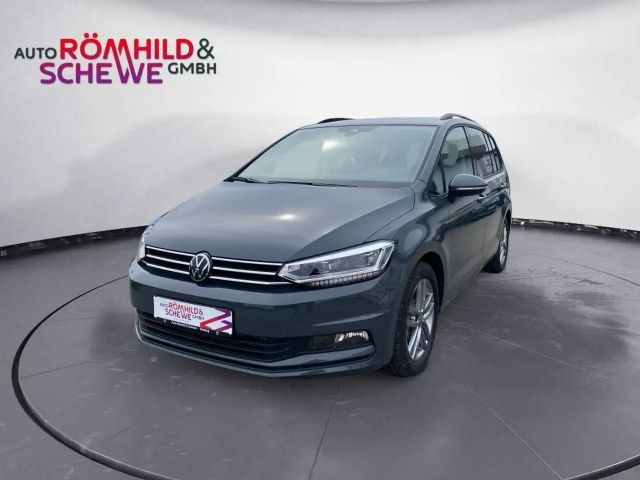 Volkswagen Touran 1.5 TSI DSG Plus