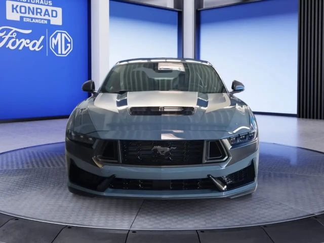 Ford Mustang Fastback GT 5.0 V8