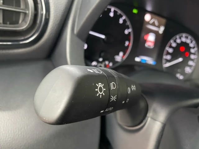 Toyota Yaris 1.0 VVT-i Comfort Hatchback