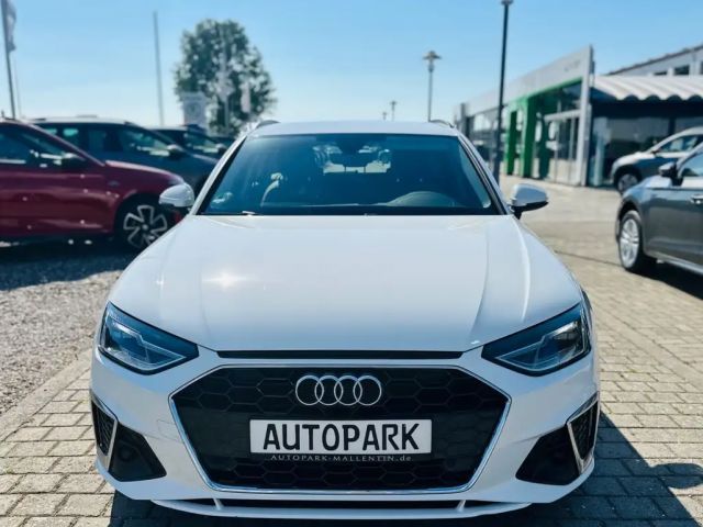 Audi A4 40 TDI Avant S-Line
