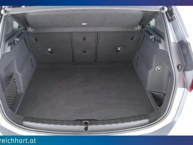 BMW 218 218d Active Tourer Sedan