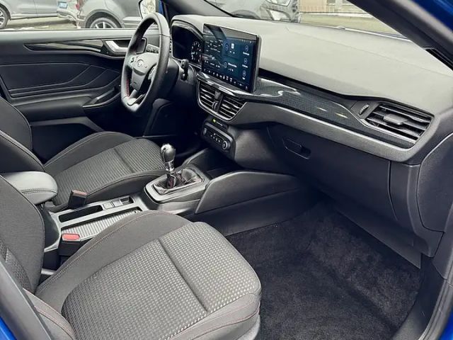 Ford Focus ST Line