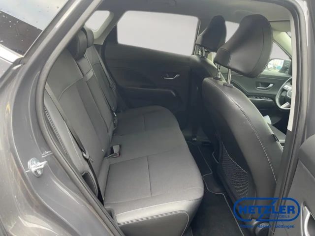 Hyundai Kona 2WD Trend