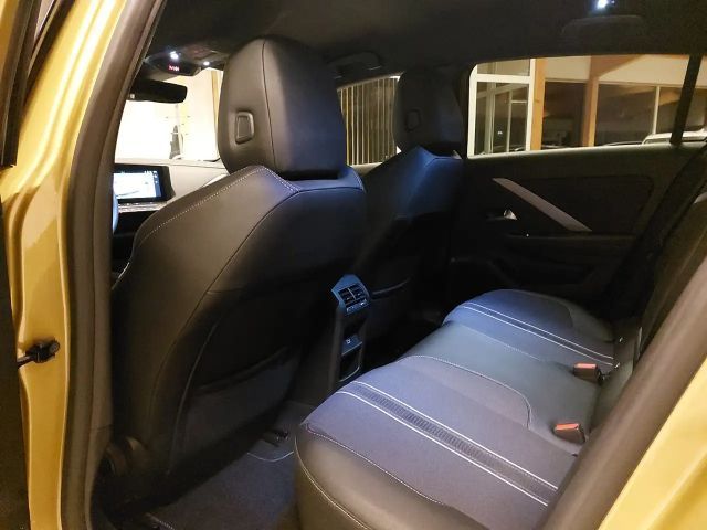 Opel Astra GS-Line Grand Sport Turbo