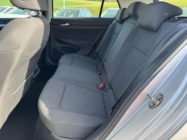 Volkswagen Golf 1.5 TSI Golf VIII IQ.Drive Life