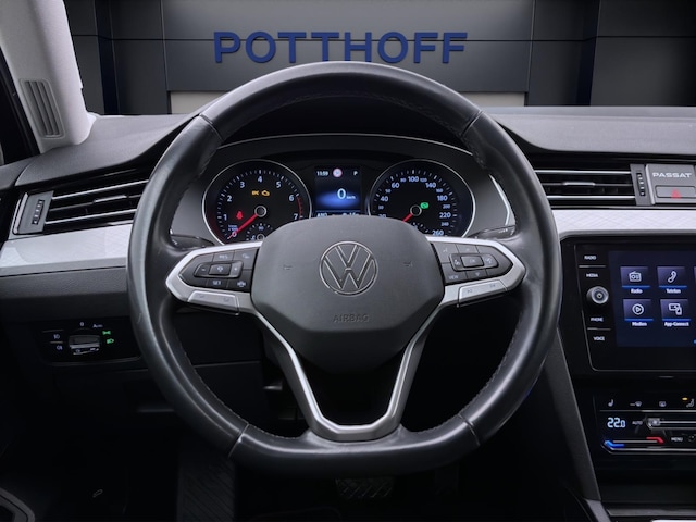 Volkswagen Passat 1.5 TSI Business DSG Variant