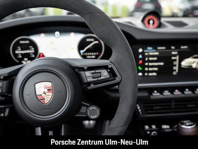 Porsche 992 Cabrio Carrera Turbo