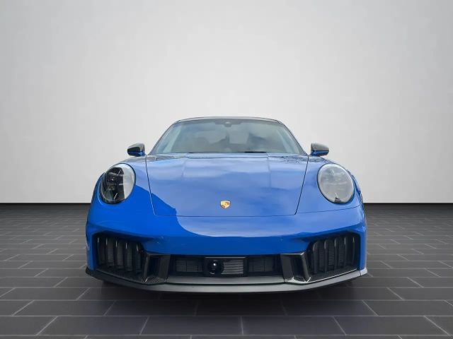 Porsche 992 Carrera Coupé GTS