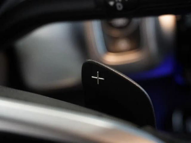 Mercedes-Benz GLB 250 *ACC*AHK*BURMESTER*PANO*360°KAM*STHZ*