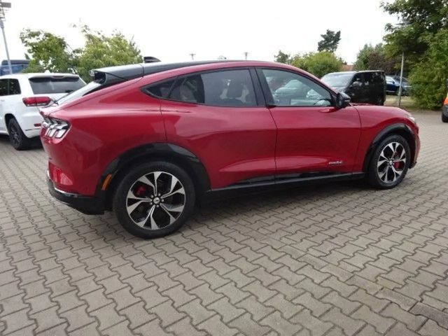 Ford Mustang Mach-E Premium