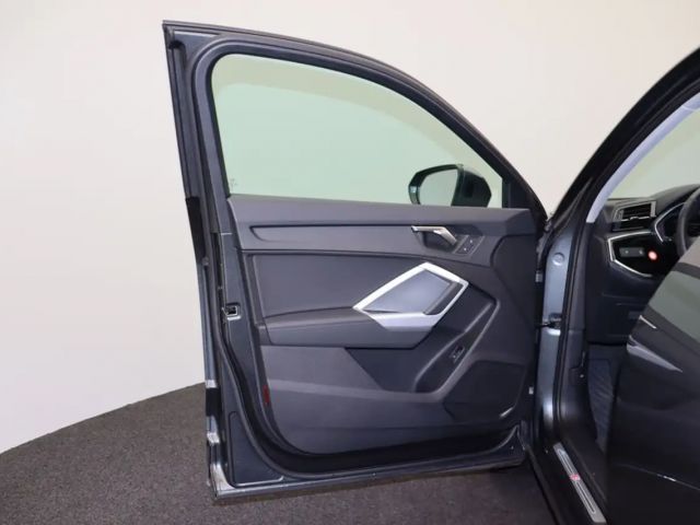 Audi Q3 40 TDI Quattro S-Line Sportback