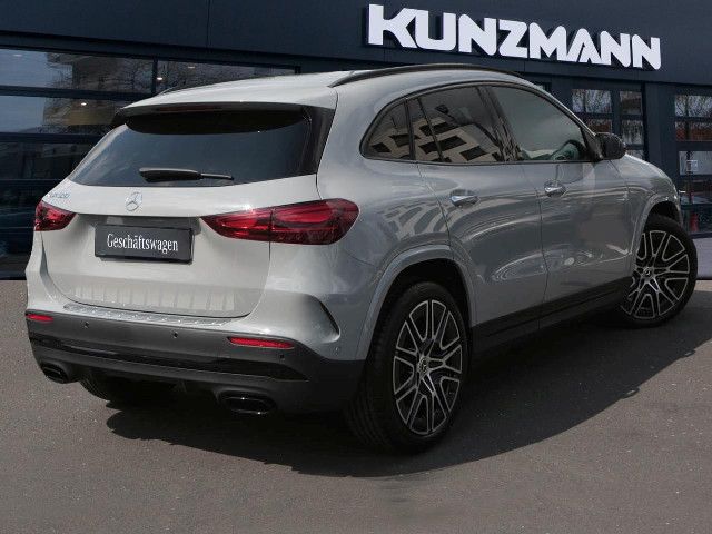 Mercedes-Benz GLA 180 