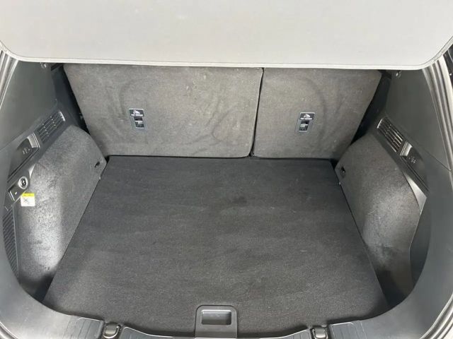 Ford Kuga Plug in Hybrid ST Line X