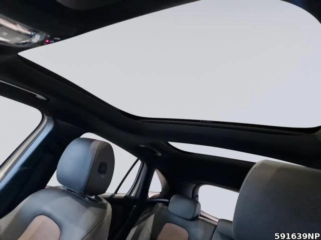 Mercedes-Benz EQA 250 Electric Art