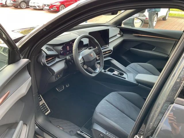 Cupra Terramar 1.5 e-Hybrid