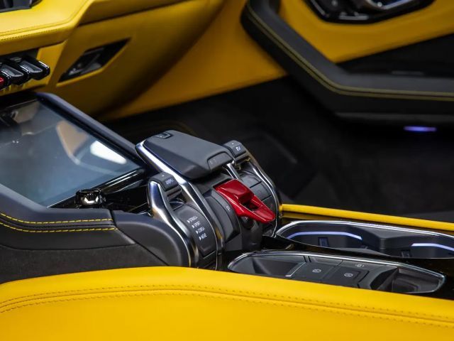 Lamborghini Urus Urus SE + B&W + Panorama + Massage seats + Ambient