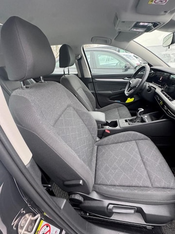 Volkswagen Golf 1.5 TSI Golf VIII Life