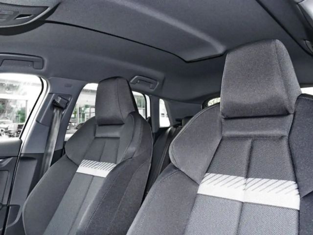 Audi A3 35 TFSI S-Line Sedan