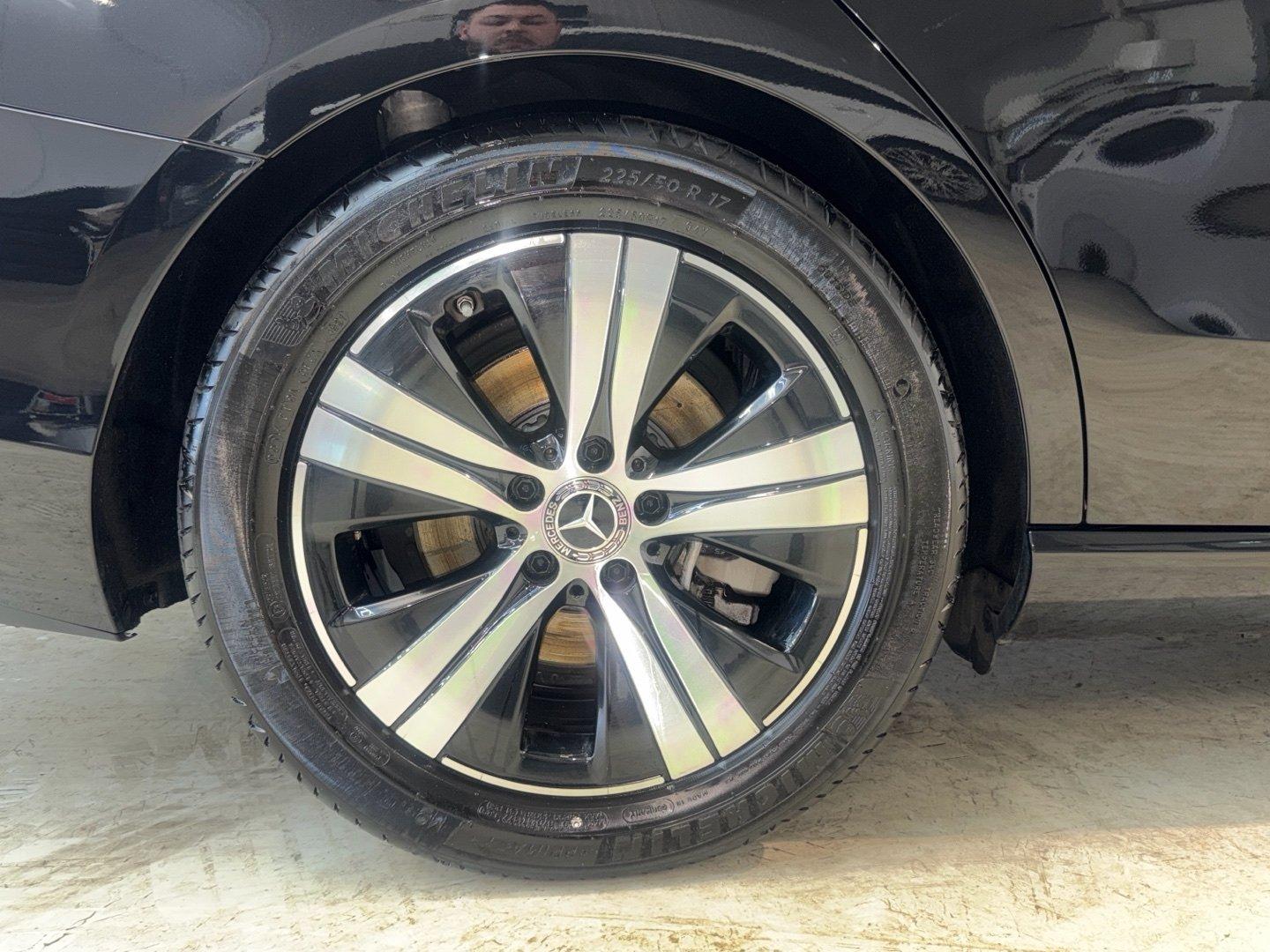 Mercedes-Benz C 200 AVANTGARDE Estate