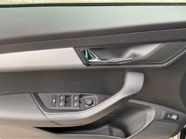 Skoda Karoq 1.5 TSI Tour