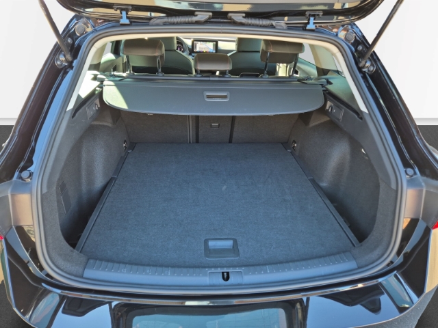 Seat Leon 1.5 eTSI FR-lijn Sportstourer