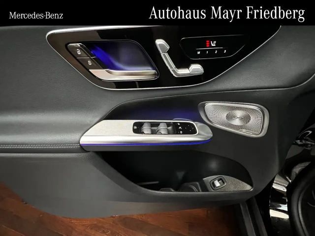 Mercedes-Benz GLC 300 4MATIC AMG Line Premium