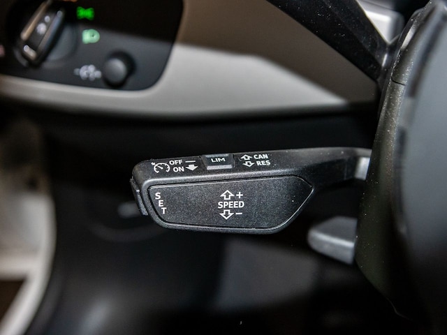 Audi A4 30 TDI Avant S-Tronic