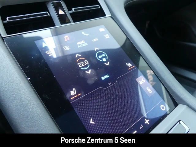 Porsche Taycan 4 Cross Turismo