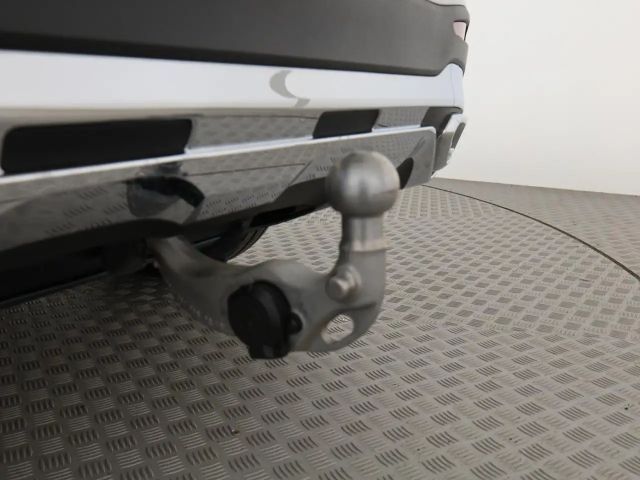 Mercedes-Benz GLC 300 4MATIC AMG Line