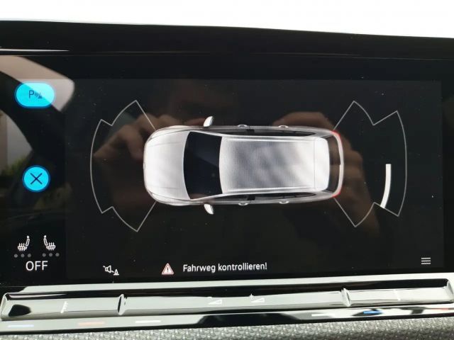 Volkswagen Golf 1.5 TSI IQ.Drive R-Line Variant