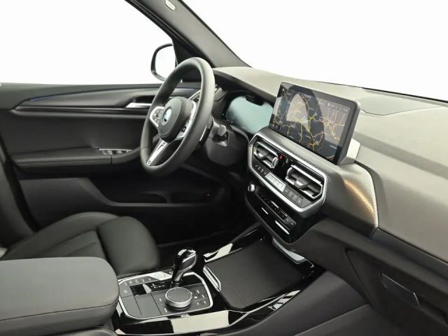 BMW X3 xDrive30e
