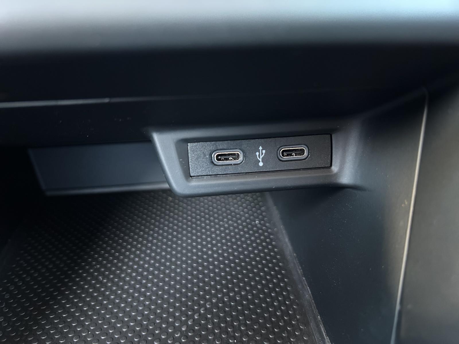 Volkswagen Taigo 1.5 TSI DSG Style