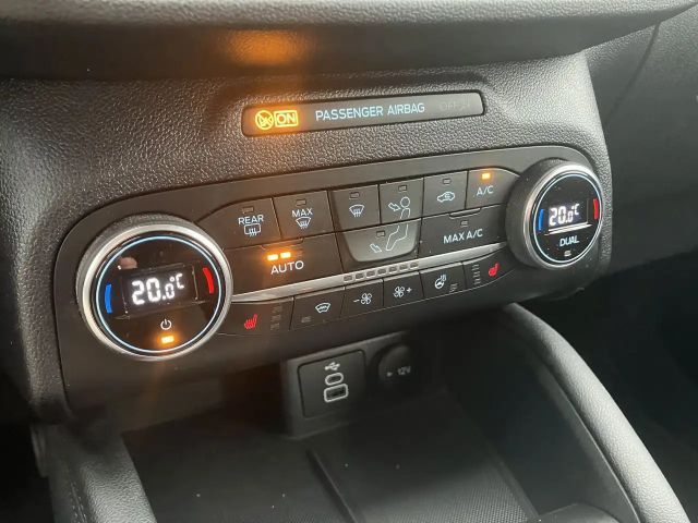 Ford Kuga Ganzjahresreifen + Winter-Paket