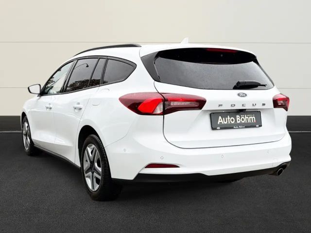 Ford Focus Cool & Connect Wagon