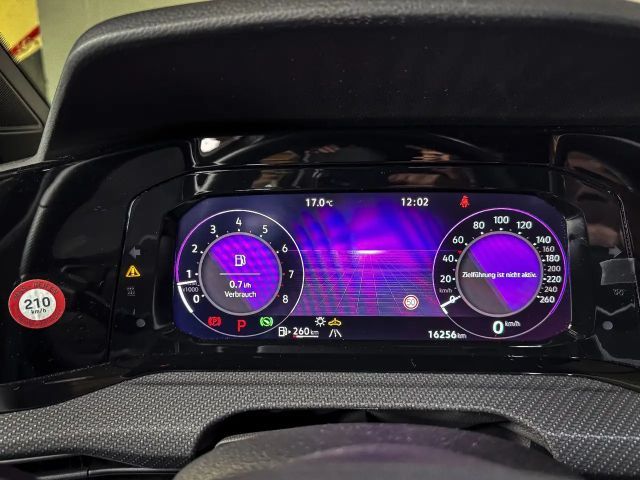 Volkswagen Golf R-Line Variant