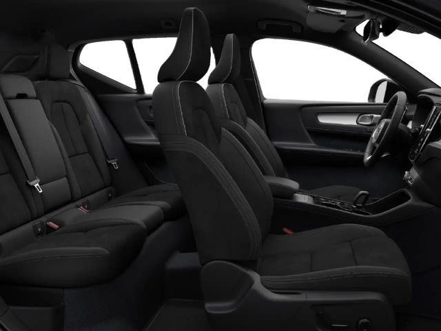 Volvo XC40 Dark Plus
