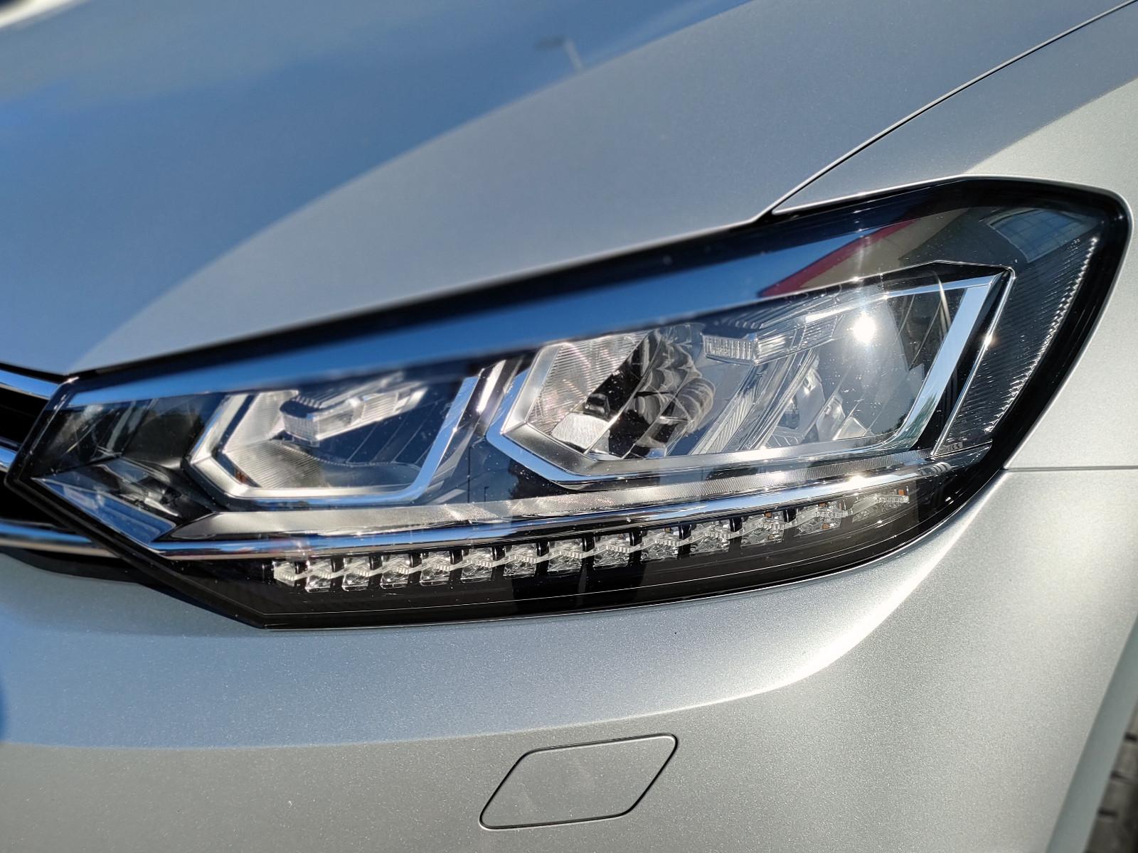 Volkswagen Touran 1.5 TSI DSG